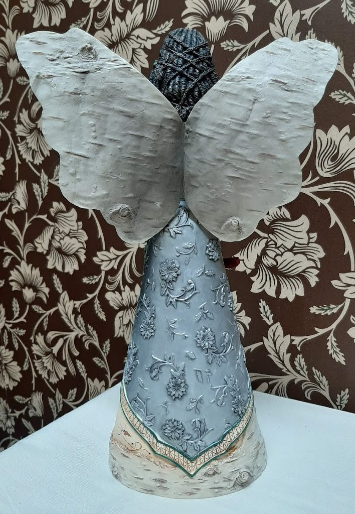 Christmas Angel with Wreath