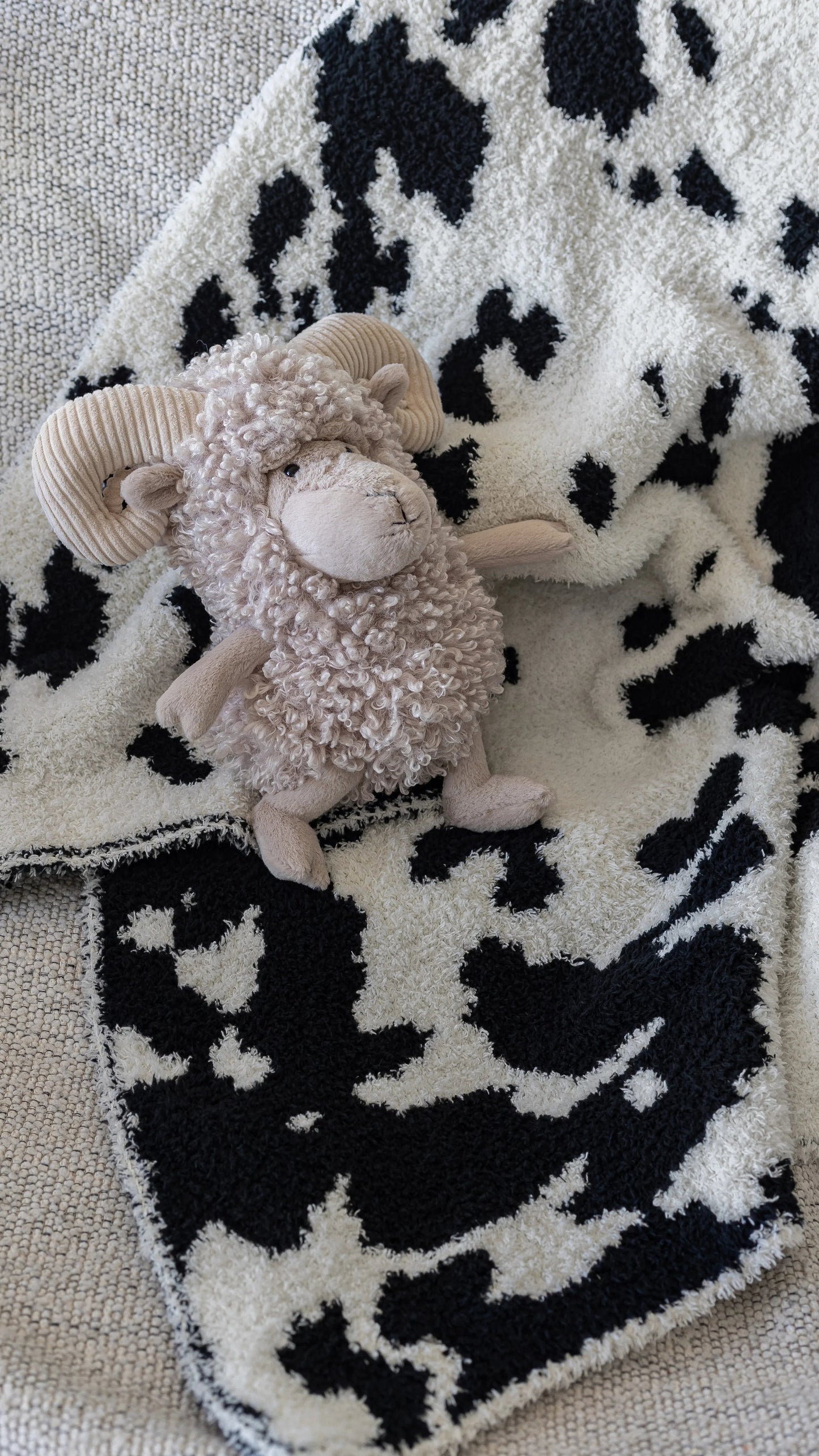 Tap Shoe & Baby's Breath Cow Print Toddler Blanket