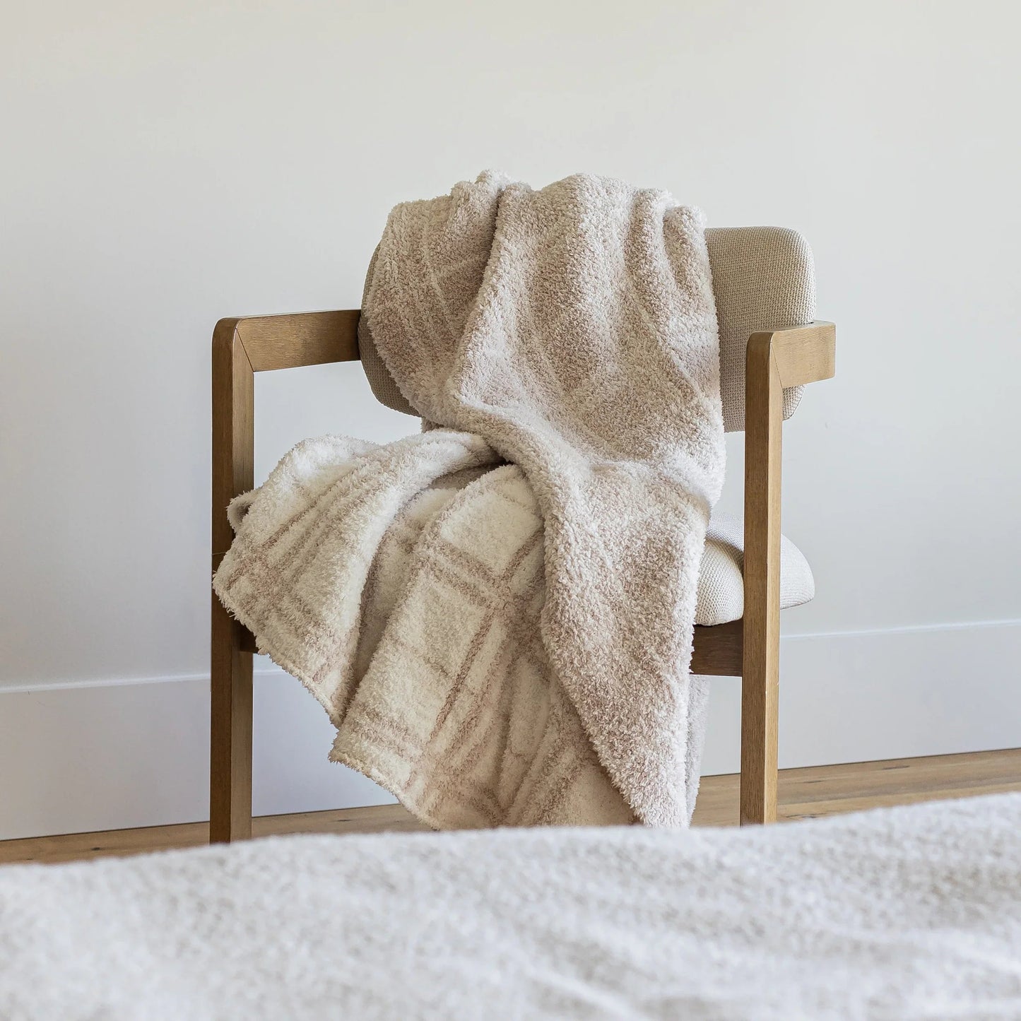 Blushing Beige & White Plaid Print Extended Throw