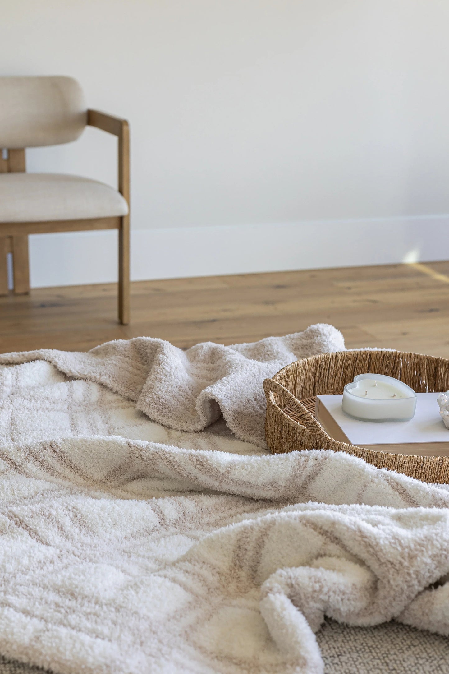 Blushing Beige & White Plaid Print Extended Throw