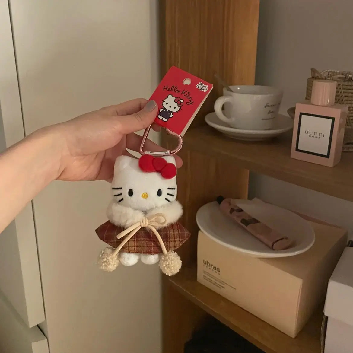 Anime Hello Kitty Cartoon Plush Coat Cloak Keychain Girls Women School Bag Crossbody Bag Pendant Accessories Birthday Gifts