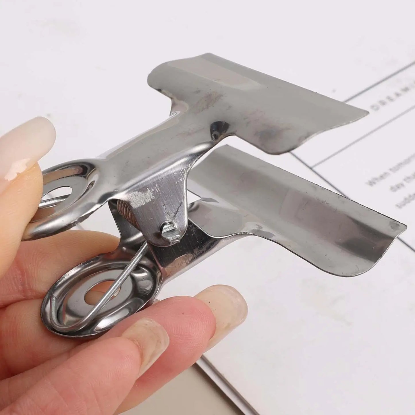 Stainless Steel Metal Binders Multifunctional Paper Clips Clamp for Food Bag Pictures Photos Home Kitchen Office School Supplies